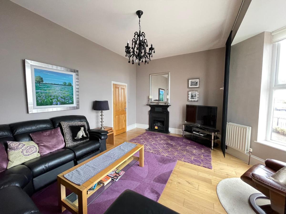 The Beach Front Apartment, Amazing Frontline Sea Views Tynemouth Exterior photo