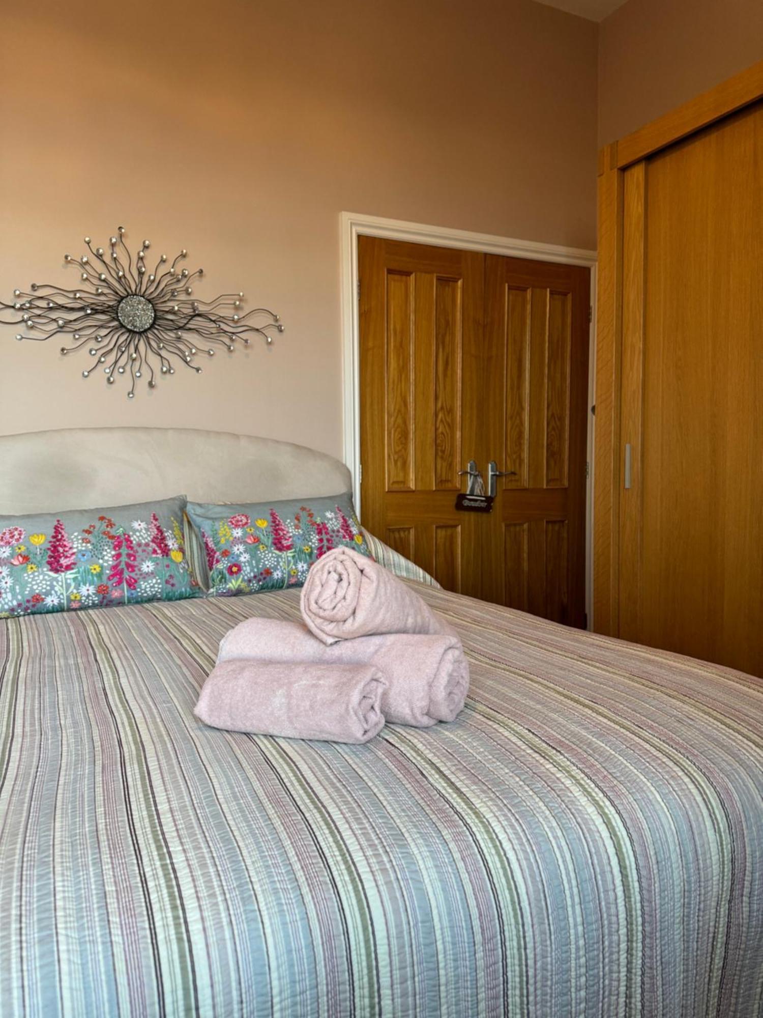 The Beach Front Apartment, Amazing Frontline Sea Views Tynemouth Exterior photo